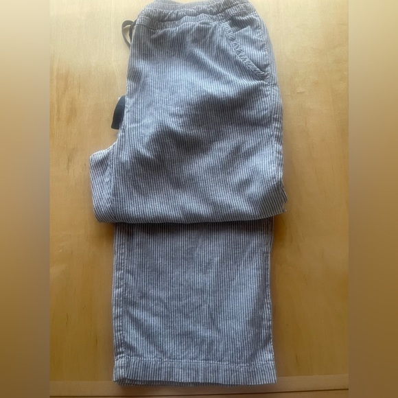 Aventura navy striped pull-on Breeze Pant. Drawstring, front standard rise. - Picture 6 of 10